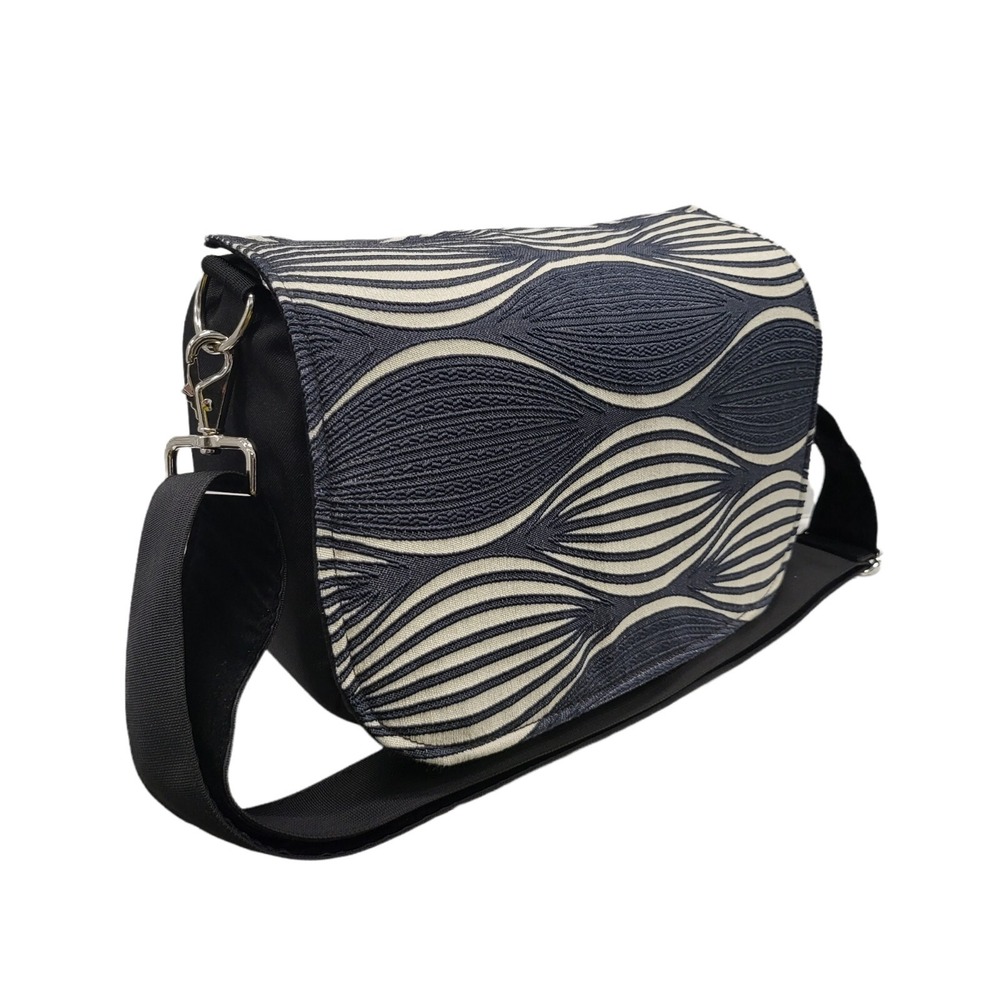 Capturing Couture Zip|Switch Camera Bag
